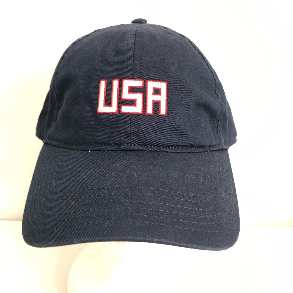 NWOT Under Armour USA Embroidered Navy Baseball Cap